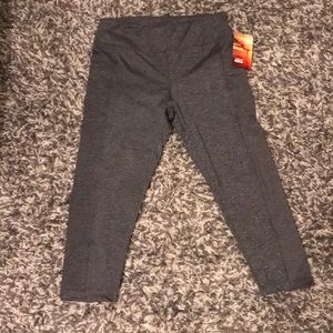 New with tag women’s training capris , Medium